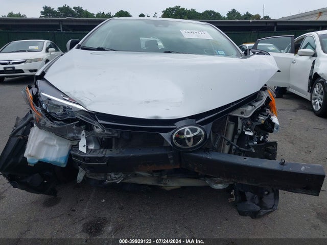 Toyota COROLLA LE 2018 2T1BURHE4JC095381 Image 6