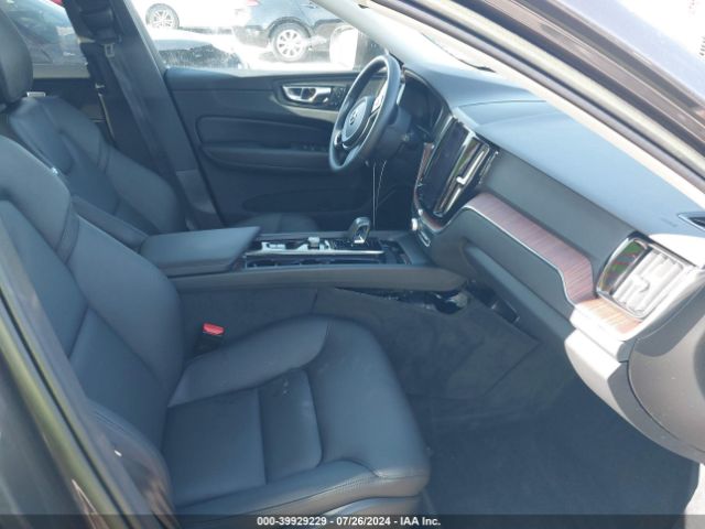 YV4L12DE4P1268871 Volvo Xc60 B5 Plus Bright Theme