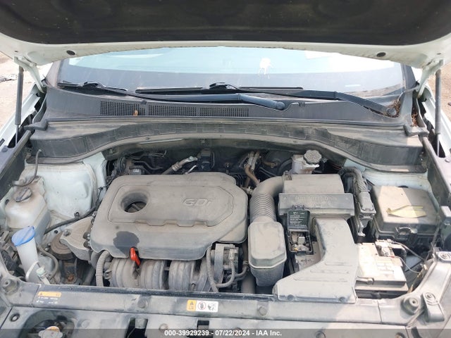 39929239 :رقم المزاد ، 5NMZUDLB6HH005683 vin ، 2017 Hyundai Santa Fe Sport 2.4l مزاد بيع