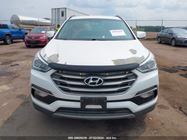 39929239 :رقم المزاد ، 5NMZUDLB6HH005683 vin ، 2017 Hyundai Santa Fe Sport 2.4l مزاد بيع