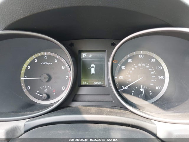 39929239 :رقم المزاد ، 5NMZUDLB6HH005683 vin ، 2017 Hyundai Santa Fe Sport 2.4l مزاد بيع