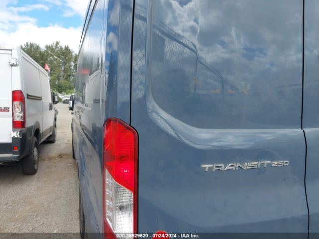 1FTBR3X87LKA47675 Ford Transit-250 Cargo Van