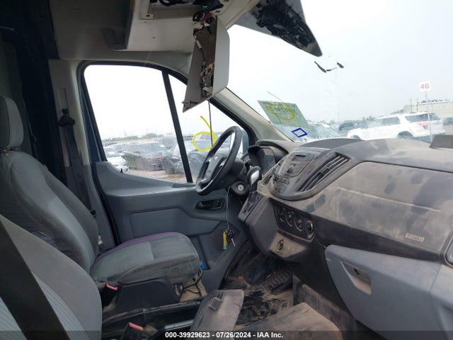 Ford Transit-250 2019 1FTYR3XMXKKB73731 Image 5
