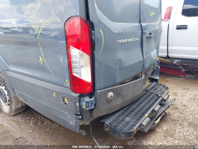Ford Transit-250 2019 1FTYR3XMXKKB73731 Image 6