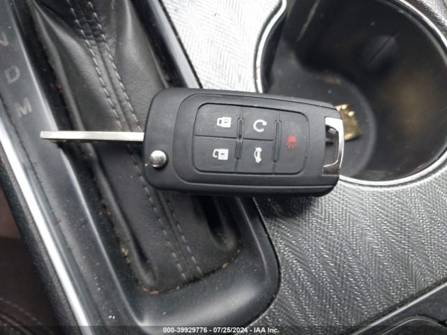 2G1115SL7F9110959 Chevrolet IMPALA 1LT