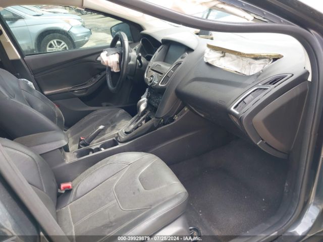 1FADP3N26JL201609 Ford Focus Titanium