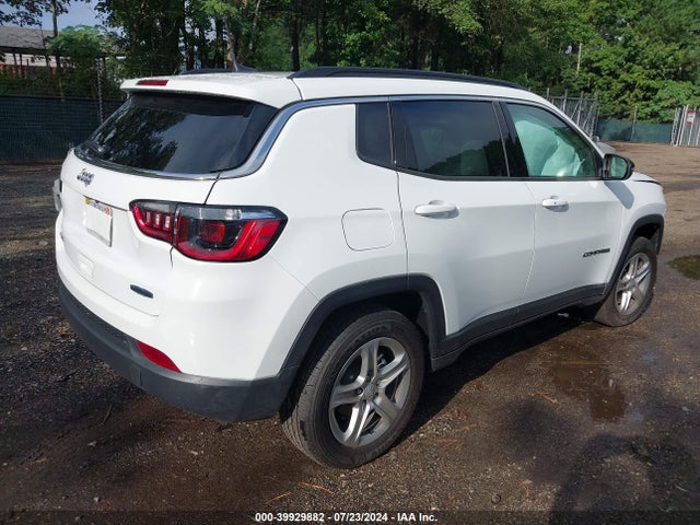 3C4NJDBN5RT607191 Jeep Compass Latitude 4x4