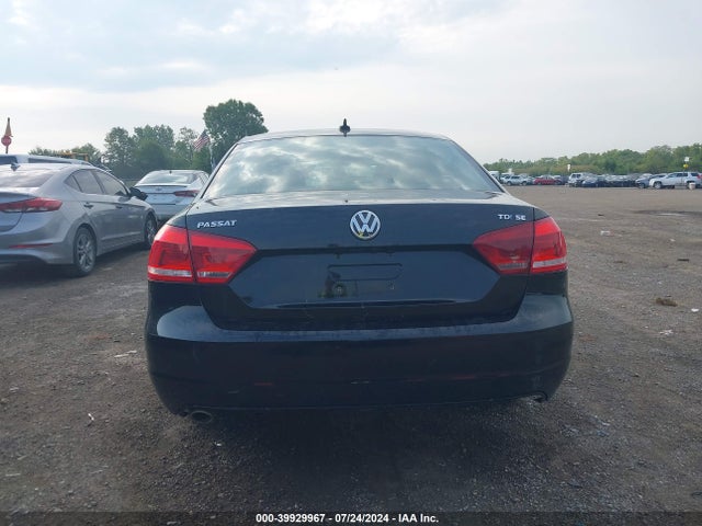1VWBN7A37EC066673 Volkswagen Passat 2.0l Tdi Se
