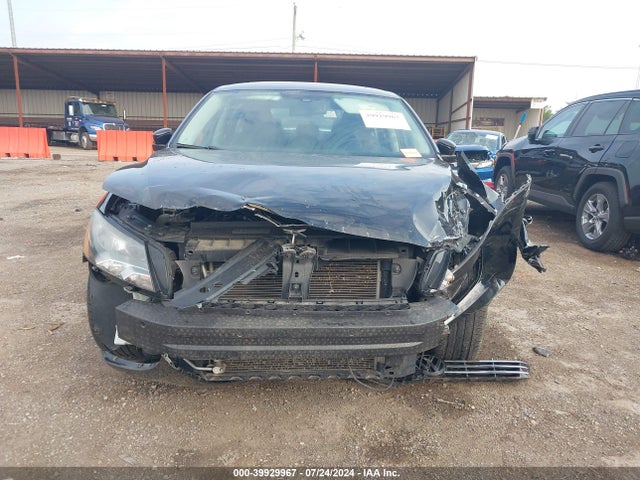 1VWBN7A37EC066673 Volkswagen Passat 2.0l Tdi Se