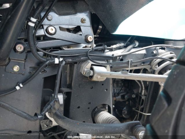 2023 POLARIS SLINGSHOT 57XAAPHD4P8159639 Photo 9