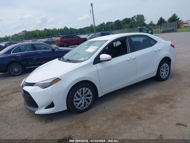 Toyota COROLLA LE 2019 2T1BURHE5KC150213 Image 2