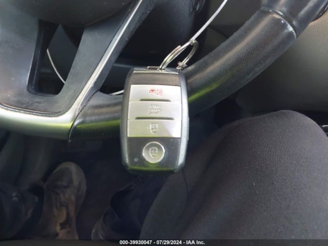 5XYPH4A53GG176277 KIA Sorento 3.3l Ex