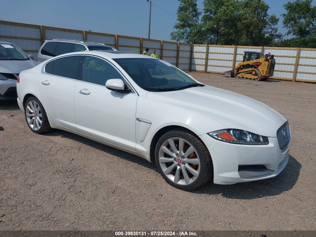 2014 JAGUAR XF SAJWJ0EF4E8U10184 Photo 0