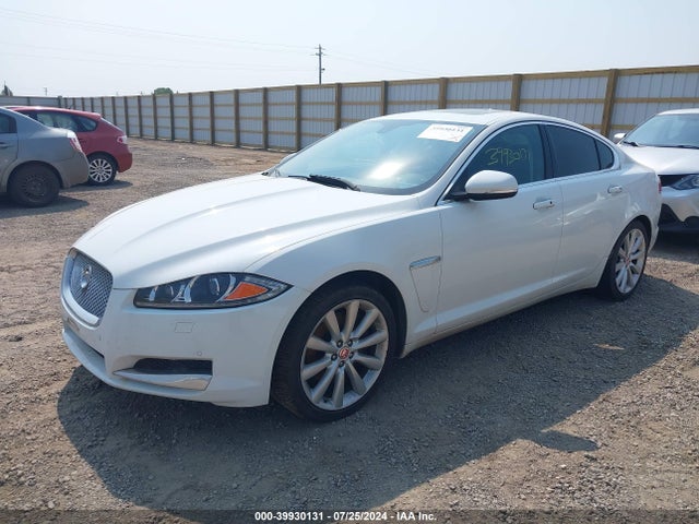 2014 JAGUAR XF SAJWJ0EF4E8U10184 Photo 1