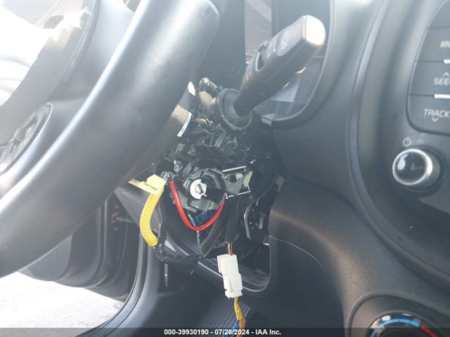 KNDJ63AU0L7733327 KIA Soul Gt-line