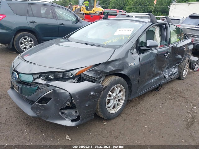 Toyota Prius Prime Premium 2017 JTDKARFPXH3024363 Image 2
