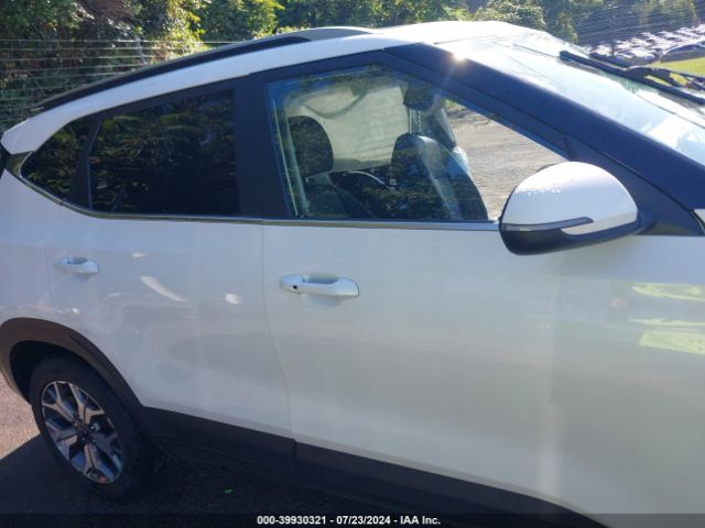 KNDERCAA5M7208263 KIA SELTOS EX