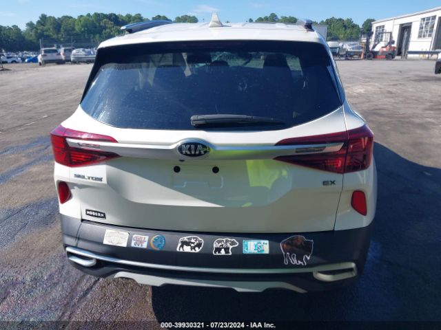 KNDERCAA5M7208263 KIA SELTOS EX