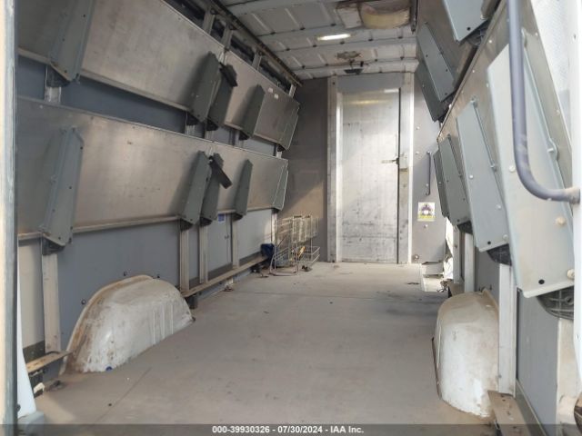 WD3PE8DE8E5898680 Mercedes-Benz Sprinter 2500 High Roof