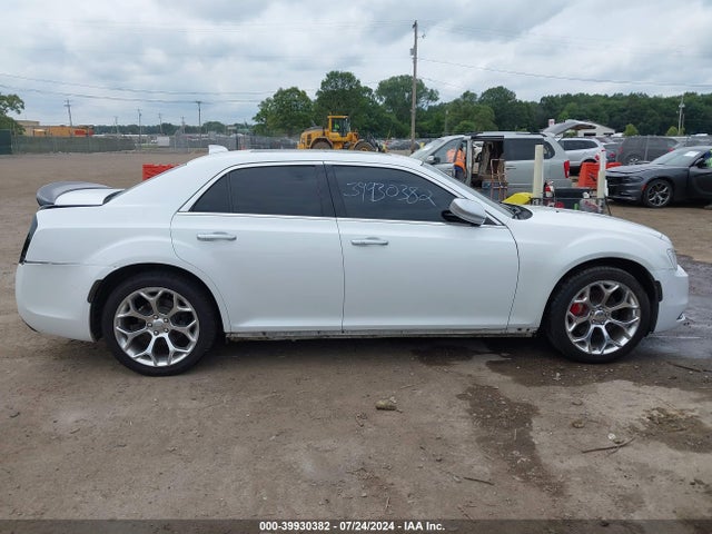 2C3CCAPTXGH190636 Chrysler 300c Platinum