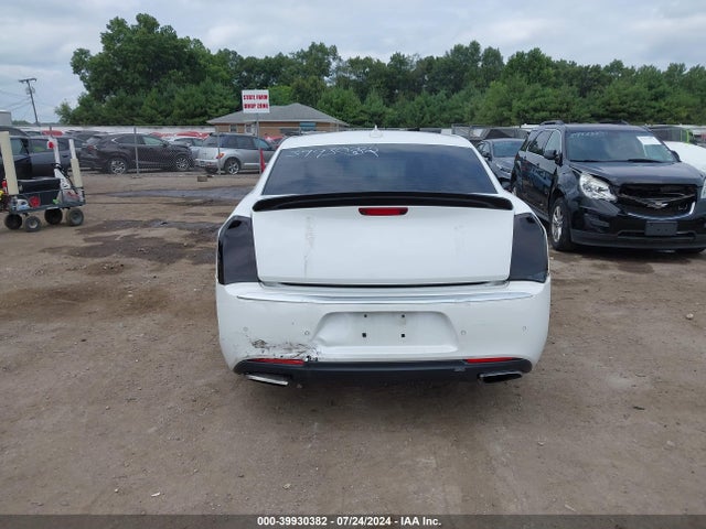 2C3CCAPTXGH190636 Chrysler 300c Platinum