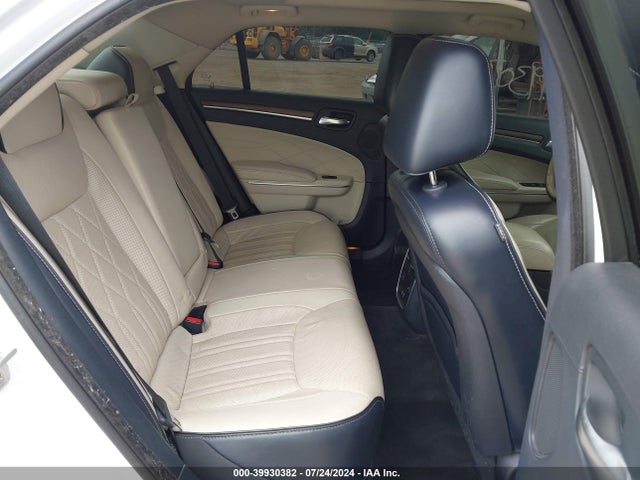 2C3CCAPTXGH190636 Chrysler 300c Platinum