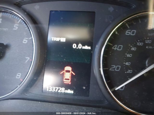 JA4AZ3A3XFZ005953 Mitsubishi Outlander Se