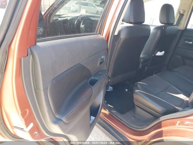 JA4AZ3A3XFZ005953 Mitsubishi Outlander Se