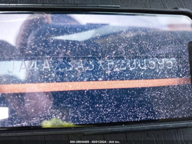 JA4AZ3A3XFZ005953 Mitsubishi Outlander Se