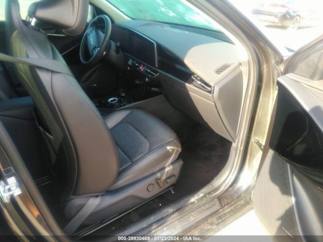 KNDCT3L18P5015112 KIA Niro Ev Wave