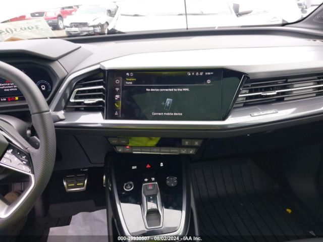 WA13UBFZXRP063687 Audi Q4 E-tron Sportback Premium Plus