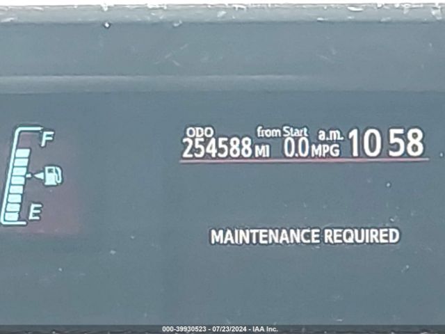 JTDKDTB35E1575315 Toyota Prius C Two