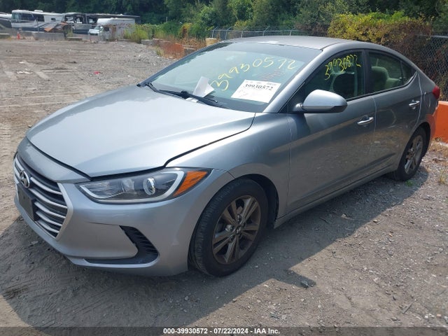 Hyundai ELANTRA SE 2017 5NPD84LF2HH061527 Image 2