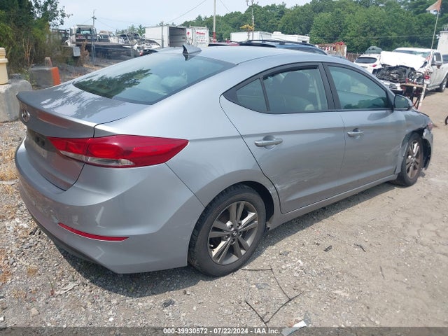 Hyundai ELANTRA SE 2017 5NPD84LF2HH061527 Image 4