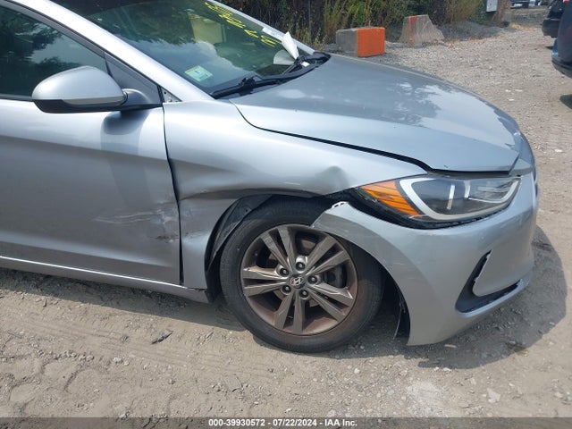 Hyundai ELANTRA SE 2017 5NPD84LF2HH061527 Image 6