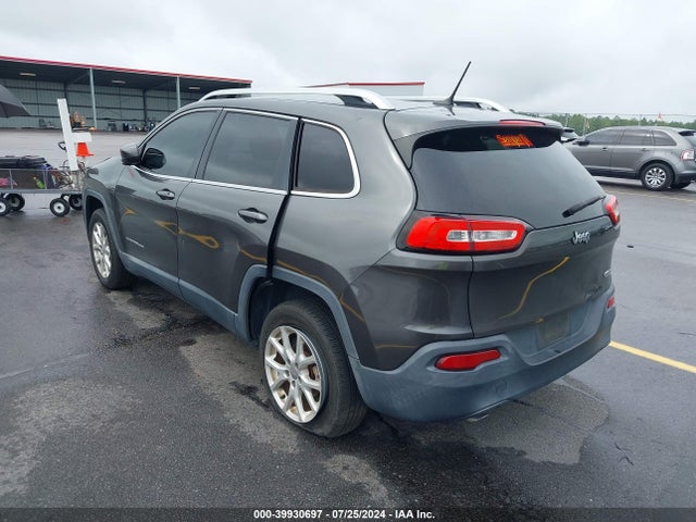 1C4PJLCB8EW170931 Jeep Cherokee Latitude