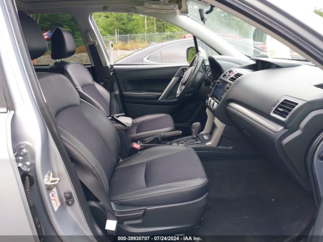 JF2SJGEC5HH574013 Subaru Forester 2.0xt Premium