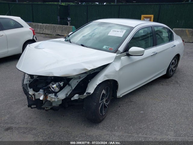 Honda ACCORD LX 2017 1HGCR2F34HA194989 Image 2