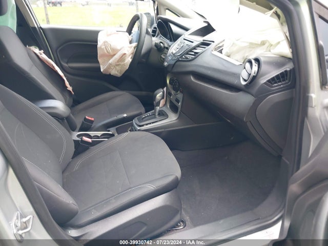 Ford FIESTA SE 2018 3FADP4BJ5JM144898 Image 5