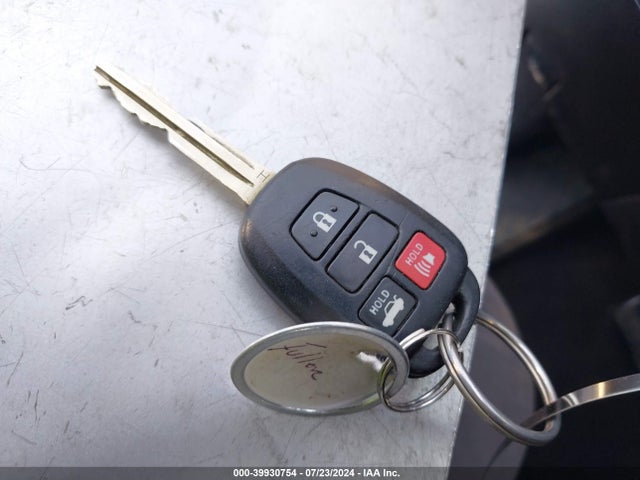 Toyota COROLLA LE 2018 2T1BURHEXJC023309 Image 11