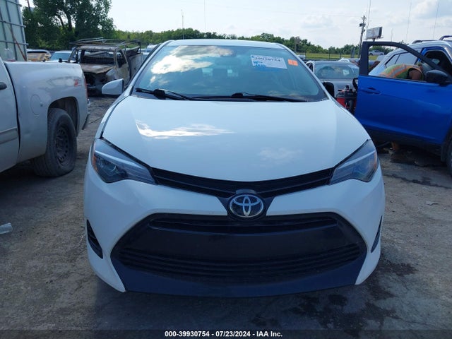 Toyota COROLLA LE 2018 2T1BURHEXJC023309 Image 12