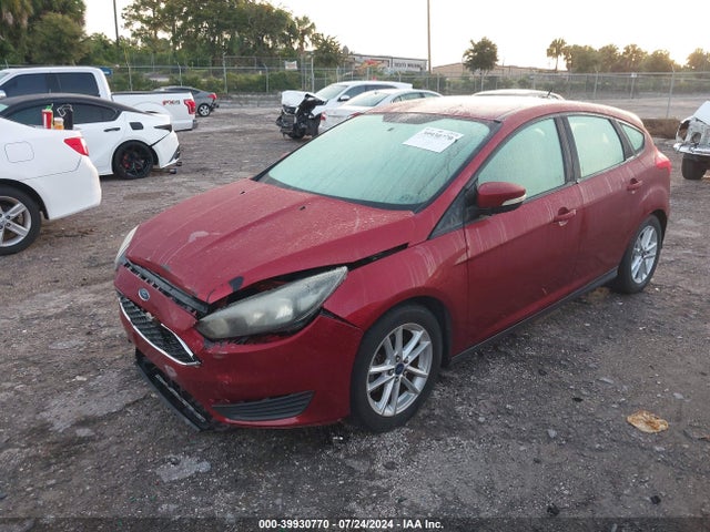 Ford FOCUS SE 2015 1FADP3K20FL302267 Image 2