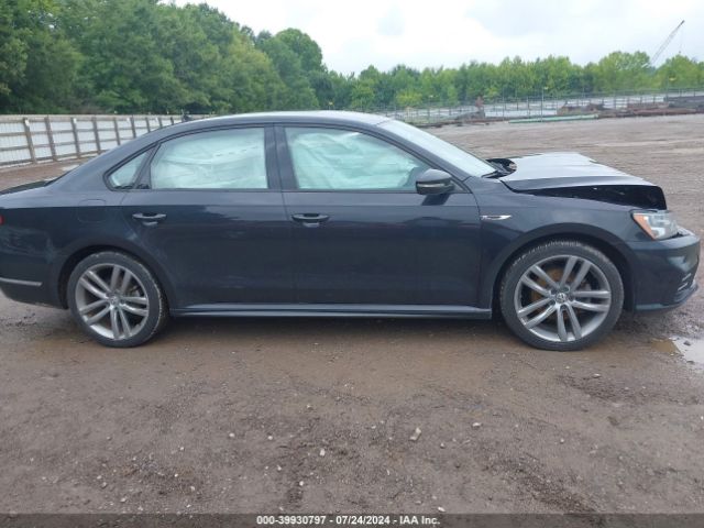 1VWAA7A3XJC026329 Volkswagen Passat 2.0t R-line/2.0t S
