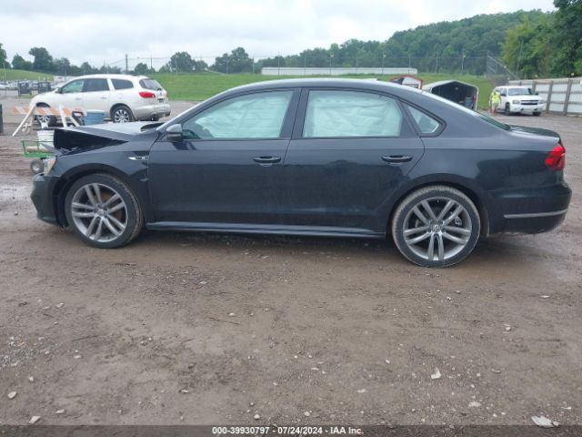1VWAA7A3XJC026329 Volkswagen Passat 2.0t R-line/2.0t S