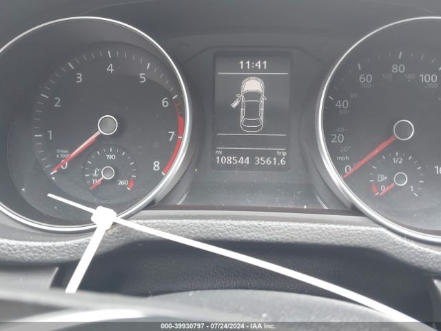 1VWAA7A3XJC026329 Volkswagen Passat 2.0t R-line/2.0t S