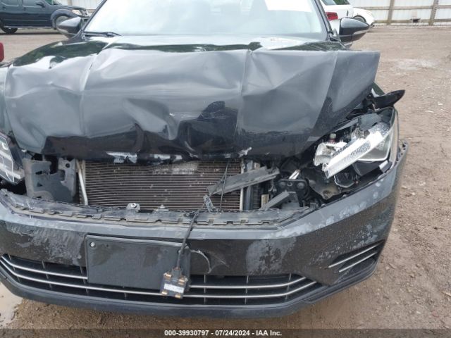 1VWAA7A3XJC026329 Volkswagen Passat 2.0t R-line/2.0t S