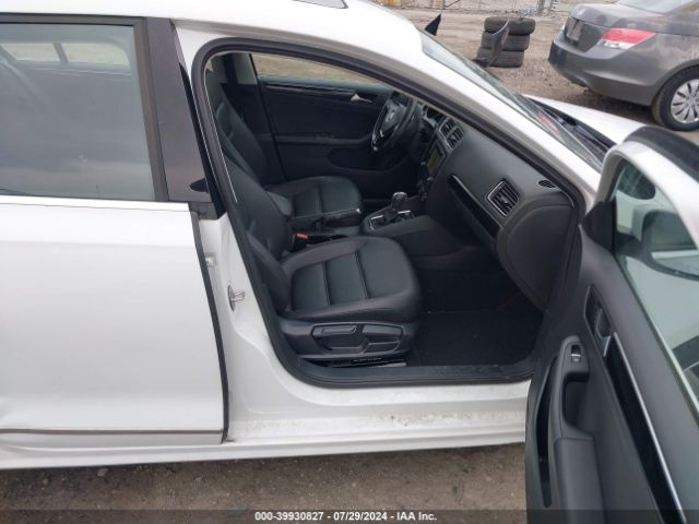 3VWL17AJ2HM374965 Volkswagen Jetta 1.8t Sel/1.8t Sel Premium