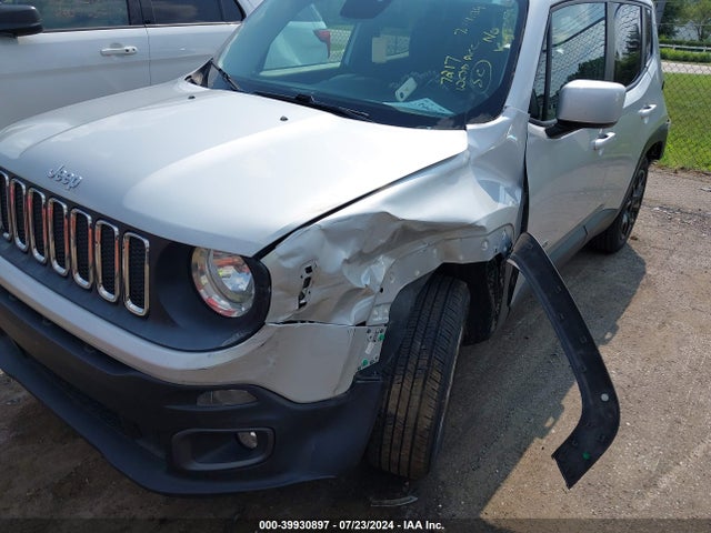 ZACCJABT8FPB27217 Jeep Renegade Latitude