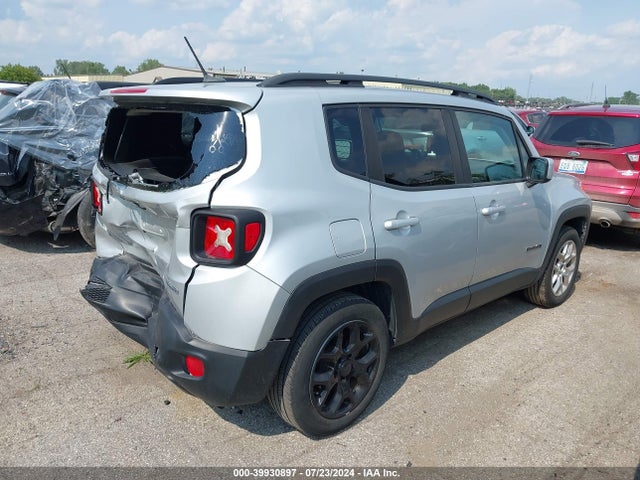 ZACCJABT8FPB27217 Jeep Renegade Latitude