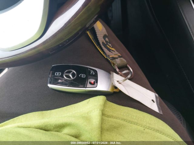 2019 MERCEDES-BENZ MAYBACH S 560 WDDUX8GB2KA487496 Photo 10